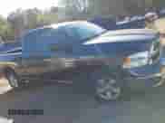 2024 Ram 1500 SLT z VIN 1C6RR6GG3RS128566, wystawiony jako IAAI lot #43605003 z przebiegiem 47 799 mil mil oraz . Historia ofert i sprzedaży dostępna na DreamBid. Obrazek 13.