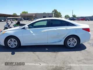 2012 Hyundai Sonata GLS with VIN 5NPEB4AC2CH455861, listed as a IAAI auction lot 43013354 with 158,948 mi miles and . Bid and sale history available at DreamBid. Image 6.