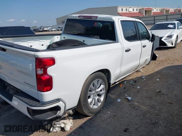 ✅ 2023 Chevrolet Silverado 1500 Custom • VIN: 3GCPABEK7PG280894 • Lot: 43206042. Wystawiony na IAAI z przebiegiem 27 359 mil. Bezpłatny archiwum sprzedaży aukcyjnych z USA i szczegółowy raport historii pojazdu na DreamBid. Zdjęcie 4.
