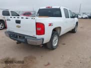 ✅ 2008 Chevrolet Silverado 1500 LTZ • VIN: 2GCEK13M281159543 • Lot: 43110173. Wystawiony na IAAI z przebiegiem 199 913 mil. Bezpłatny archiwum sprzedaży aukcyjnych z USA i szczegółowy raport historii pojazdu na DreamBid. Zdjęcie 4.