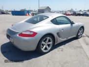 ✅ 2008 Porsche Cayman S Design Edition • VIN: WP0AB29828U782793 • Lot: 42543202. Wystawiony na IAAI z przebiegiem 71 672 mil. Bezpłatny archiwum sprzedaży aukcyjnych z USA i szczegółowy raport historii pojazdu na DreamBid. Zdjęcie 4.