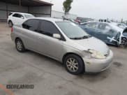 ✅ 2002 Toyota Prius • VIN: JT2BK12U120054797 • Lot: 42995942. Listed on IAAI with 243,175 mi. Free auction sales archive from the USA and detailed vehicle history report at DreamBid. Image 1.