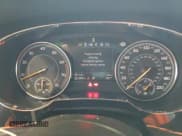 ✅ 2017 Bentley Bentayga W12 • VIN: SJAAC2ZV6HC015698 • Lot: 44499271. Wystawiony na Copart z przebiegiem 35 124 mil. Bezpłatny archiwum sprzedaży aukcyjnych z USA i szczegółowy raport historii pojazdu na DreamBid. Zdjęcie 9.