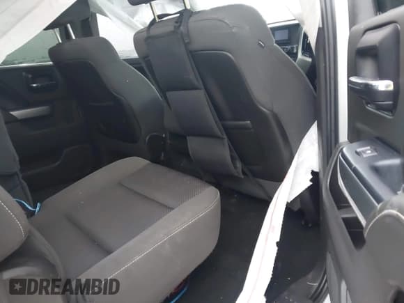 ✅ 2014 Chevrolet Silverado 1500 LT • VIN: 3GCUKREC0EG422176 • Lot: 43533590. Wystawiony na IAAI z przebiegiem 205 987 mil. Bezpłatny archiwum sprzedaży aukcyjnych z USA i szczegółowy raport historii pojazdu na DreamBid. Zdjęcie 8.