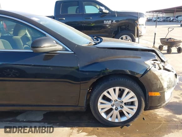 ✅ 2010 Mazda 6 i Touring • VIN: 1YVHZ8CH2A5M07261 • Lot: 43610903. Wystawiony na IAAI z przebiegiem 116 823 mil. Bezpłatny archiwum sprzedaży aukcyjnych z USA i szczegółowy raport historii pojazdu na DreamBid. Zdjęcie 17.