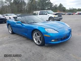 ✅ 2008 Chevrolet Corvette • VIN: 1G1YY36W185118865 • Lot: 41840624. Wystawiony na IAAI z przebiegiem 99 012 mil. Bezpłatny archiwum sprzedaży aukcyjnych z USA i szczegółowy raport historii pojazdu na DreamBid. Zdjęcie 1.