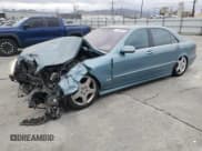 ✅ 2003 Mercedes-Benz S 500 • VIN: WDBNG75J13A356885 • Лот: 81723015. Опубликован ранее на Copart с пробегом 131 550 миль. Бесплатный доступ к архиву аукционных продаж из США и подробный отчёт об истории автомобиля на DreamBid. Изображение 1.