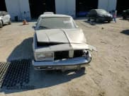 ✅ 1984 Oldsmobile Cutlass Supreme • VIN: 1G3AR69A7EM484256 • Lot: 49709405. Wystawiony na Copart z przebiegiem 437 399 mil. Bezpłatny archiwum sprzedaży aukcyjnych z USA i szczegółowy raport historii pojazdu na DreamBid. Zdjęcie 11.