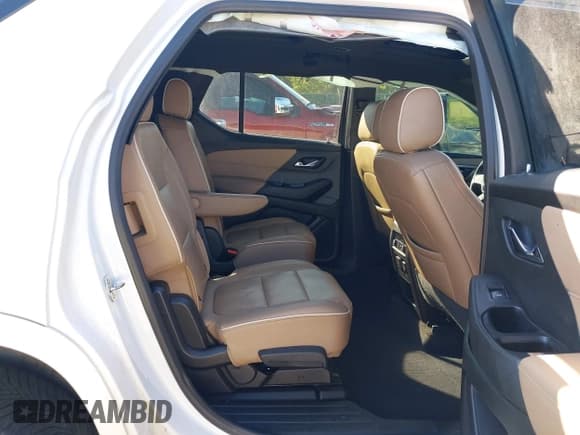 ✅ 2022 Chevrolet Traverse Premier • VIN: 1GNEVKKW0NJ183073 • Lot: 43154347. Listed on IAAI with 103,199 mi. Free auction sales archive from the USA and detailed vehicle history report at DreamBid. Image 8.