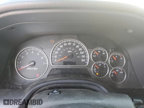 ✅ 2004 GMC Envoy SLE • VIN: 1GKES16S546231997 • Lot: 80627065. Listed on Copart with 252,215 mi. Free auction sales archive from the USA and detailed vehicle history report at DreamBid. Image 9.