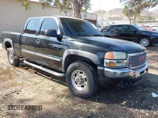 ✅ 2003 GMC Sierra 1500HD Classic SLE1 • VIN: 1GTGC13U03F239754 • Lot: 42750136. Wystawiony na IAAI z przebiegiem 185 808 mil. Bezpłatny archiwum sprzedaży aukcyjnych z USA i szczegółowy raport historii pojazdu na DreamBid. Zdjęcie 1.