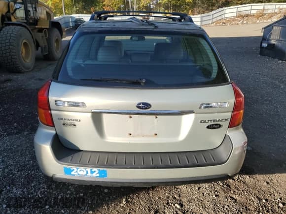 ✅ 2006 Subaru Legacy Outback L.L. Bean • VIN: 4S4BP86C964306082 • Лот: 81256265. Опубликован ранее на Copart с пробегом 114 590 миль. Бесплатный доступ к архиву аукционных продаж из США и подробный отчёт об истории автомобиля на DreamBid. Изображение 6.