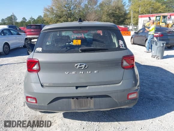 ✅ 2021 Hyundai Venue SE • VIN: KMHRB8A30MU114826 • Lot: 41779901. Listed on IAAI with Not provided. Free auction sales archive from the USA and detailed vehicle history report at DreamBid. Image 15.