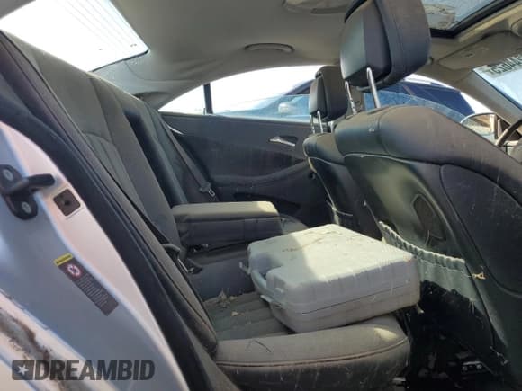 ✅ 2007 Mercedes-Benz CLS 550 • VIN: WDDDJ72X47A081645 • Лот: 52244625. Опубликован ранее на Copart с пробегом 154 948 миль. Бесплатный доступ к архиву аукционных продаж из США и подробный отчёт об истории автомобиля на DreamBid. Изображение 10.