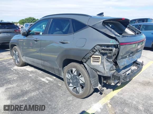 2025 Hyundai Kona SEL с VIN KM8HB3AB2SU286343, выставлен на аукционе IAAI как лот 43581936 с пробегом 15 438 миль миль и . История ставок и продаж доступна на DreamBid. Изображение 3.