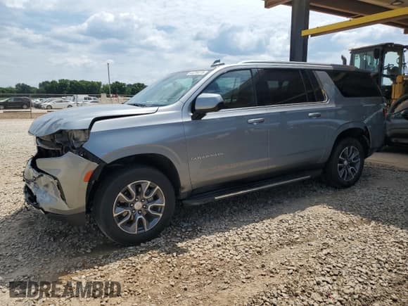✅ 2023 Chevrolet Suburban LS • VIN: 1GNSCBKD7PR122394 • Lot: 63259315. Listed on Copart with 54,885 mi. Free auction sales archive from the USA and detailed vehicle history report at DreamBid. Image 1.