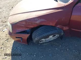 ✅ 2001 Hyundai Elantra GLS • VIN: KMHDN45D91U123095 • Lot: 43077551. Wystawiony na IAAI z przebiegiem 68 912 mil. Bezpłatny archiwum sprzedaży aukcyjnych z USA i szczegółowy raport historii pojazdu na DreamBid. Zdjęcie 6.