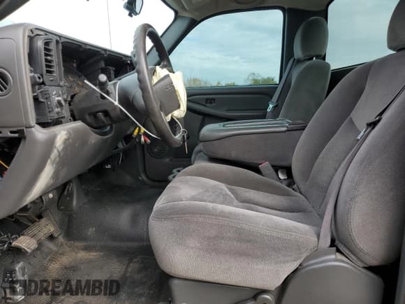 ✅ 2006 GMC Sierra 1500 Work Truck • VIN: 3GTEC14X86G176437 • Lot: 90556175. Listed on Copart with 91,773 mi. Free auction sales archive from the USA and detailed vehicle history report at DreamBid. Image 7.