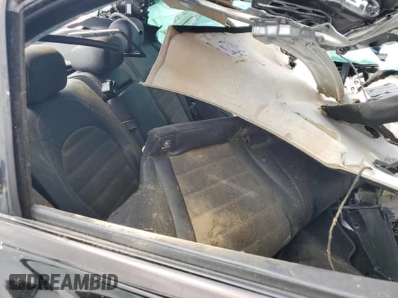 ✅ 2021 Mercedes-Benz C 300 • VIN: W1KWF8DB5MR619137 • Lot: 59231805. Listed on Copart with Not provided. Free auction sales archive from the USA and detailed vehicle history report at DreamBid. Image 10.