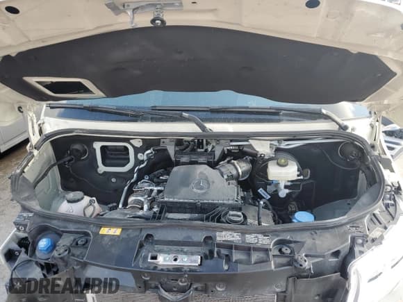 ✅ 2023 Mercedes-Benz Sprinter • VIN: W1W4NCHY3PT133802 • Лот: 71026904. Опубликован ранее на Copart с пробегом Не указан. Бесплатный доступ к архиву аукционных продаж из США и подробный отчёт об истории автомобиля на DreamBid. Изображение 12.