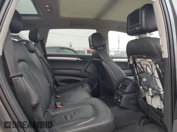 ✅ 2008 Audi Q7 Premium • VIN: WA1EY74L58D060186 • Lot: 59813095. Listed on Copart with 142,041 mi. Free auction sales archive from the USA and detailed vehicle history report at DreamBid. Image 11.