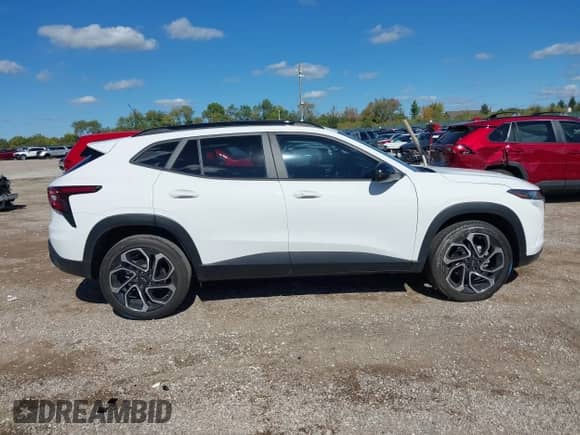 2024 Chevrolet Trax 2RS с VIN KL77LJE21RC015525, выставлен на аукционе IAAI как лот 43383813 с пробегом 30 012 миль миль и . История ставок и продаж доступна на DreamBid. Изображение 13.