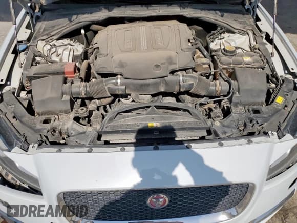 ✅ 2016 Jaguar XF 35t Premium • VIN: SAJBJ4BV0GCY17601 • Лот: 58599135. Опубликован ранее на Copart с пробегом 47 211 миль. Бесплатный доступ к архиву аукционных продаж из США и подробный отчёт об истории автомобиля на DreamBid. Изображение 11.