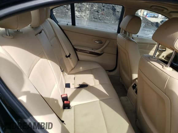 ✅ 2011 BMW 3 Series 328i • VIN: WBAPH5G50BNM72479 • Lot: 46398065. Listed on Copart with 136,584 mi. Free auction sales archive from the USA and detailed vehicle history report at DreamBid. Image 10.