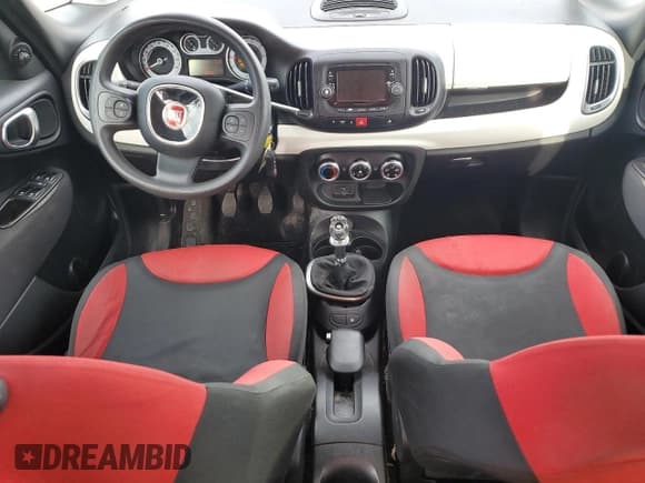 ✅ 2014 FIAT 500L Pop • VIN: ZFBCFAAH5EZ001320 • Lot: 84796475. Listed on Copart with 82,006 mi. Free auction sales archive from the USA and detailed vehicle history report at DreamBid. Image 8.