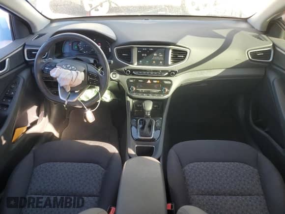 ✅ 2019 Hyundai Ioniq SEL • VIN: KMHC75LC5KU111677 • Лот: 72099284. Размещён на Copart с пробегом 33 942 миль миль. Получите бесплатный доступ к архиву аукционных продаж из США и посмотрите подробный отчёт об истории автомобиля на DreamBid. Изображение 8.