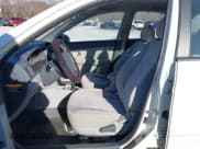 ✅ 2009 Kia Spectra EX • VIN: KNAFE221195654998 • Lot: 43656836. Wystawiony na IAAI z przebiegiem 127 359 mil. Bezpłatny archiwum sprzedaży aukcyjnych z USA i szczegółowy raport historii pojazdu na DreamBid. Zdjęcie 5.