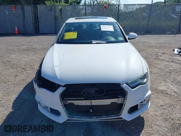 ✅ 2016 Audi A6 Premium Plus • VIN: WAUGFAFC9GN007446 • Lot: 42612462. Wystawiony na IAAI z przebiegiem 101 307 mil. Bezpłatny archiwum sprzedaży aukcyjnych z USA i szczegółowy raport historii pojazdu na DreamBid. Zdjęcie 13.