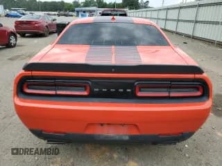 ✅ 2016 Dodge Challenger R/T • VIN: 2C3CDZBT3GH322073 • Lot: 55214314. Wystawiony na Copart z przebiegiem 135 269 mil. Bezpłatny archiwum sprzedaży aukcyjnych z USA i szczegółowy raport historii pojazdu na DreamBid. Zdjęcie 6.