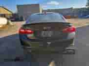 2019 Chevrolet Malibu RS z VIN 1G1ZG5ST2KF203553, wystawiony jako Copart lot #68933645 z przebiegiem 210 895 mil mil oraz Szkoda całkowita • Salvage title. Historia ofert i sprzedaży dostępna na DreamBid. Obrazek 6.