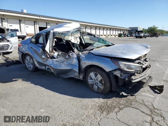 ✅ 2019 Subaru Legacy • VIN: 4S3BNAB63K3023789 • Лот: 70109215. Опубликован ранее на Copart с пробегом 153 932 миль. Бесплатный доступ к архиву аукционных продаж из США и подробный отчёт об истории автомобиля на DreamBid. Изображение 4.