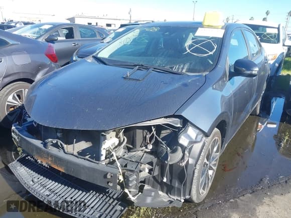 ✅ 2019 Toyota Corolla LE • VIN: 2T1BURHEXKC154726 • Lot: 43631625. Wystawiony na IAAI z przebiegiem 80 509 mil. Bezpłatny archiwum sprzedaży aukcyjnych z USA i szczegółowy raport historii pojazdu na DreamBid. Zdjęcie 2.