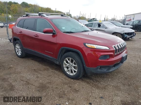 ✅ 2016 Jeep Cherokee Latitude • VIN: 1C4PJMCBXGW338271 • Lot: 43506388. Wystawiony na IAAI z przebiegiem 108 581 mil. Bezpłatny archiwum sprzedaży aukcyjnych z USA i szczegółowy raport historii pojazdu na DreamBid. Zdjęcie 1.