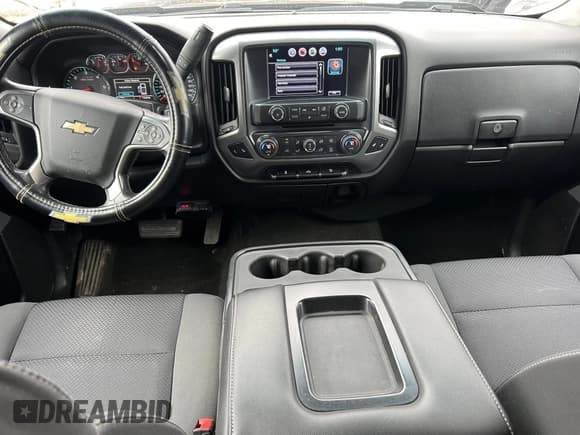 ✅ 2016 Chevrolet Silverado 1500 LT • VIN: 1GCVKREC9GZ113314 • Lot: 43749752. Wystawiony na IAAI z przebiegiem 206 215 mil. Bezpłatny archiwum sprzedaży aukcyjnych z USA i szczegółowy raport historii pojazdu na DreamBid. Zdjęcie 13.