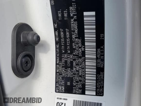 ✅ 2020 Toyota Sienna XLE Premium • VIN: 5TDYZ3DC6LS084776 • Lot: 93303175. Listed on Copart with 70,987 mi. Free auction sales archive from the USA and detailed vehicle history report at DreamBid. Image 12.