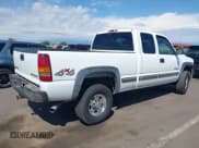 ✅ 2002 Chevrolet Silverado 2500HD • VIN: 1GCHK29U82E248890 • Lot: 43280406. Wystawiony na IAAI z przebiegiem 114 545 mil. Bezpłatny archiwum sprzedaży aukcyjnych z USA i szczegółowy raport historii pojazdu na DreamBid. Zdjęcie 4.