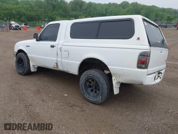 ✅ 1999 Ford Ranger XL • VIN: 1FTYR10CXXUA03788 • Lot: 42308450. Listed on IAAI with 236,338 mi. Free auction sales archive from the USA and detailed vehicle history report at DreamBid. Image 3.