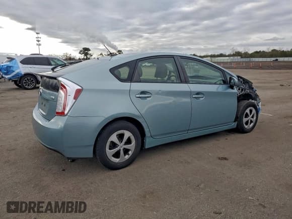 ✅ 2014 Toyota Prius Two • VIN: JTDKN3DU1E1837608 • Lot: 95274275. Wystawiony na Copart z przebiegiem 86 369 mil. Bezpłatny archiwum sprzedaży aukcyjnych z USA i szczegółowy raport historii pojazdu na DreamBid. Zdjęcie 3.