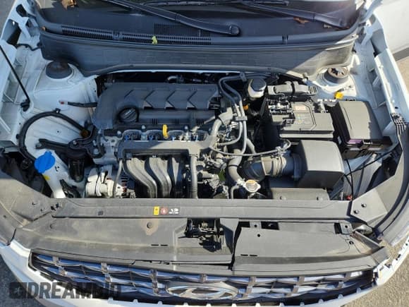 ✅ 2025 Hyundai Venue SEL • VIN: KMHRC8A3XSU346781 • Lot: 86280795. Listed on Copart with 10,134 mi. Free auction sales archive from the USA and detailed vehicle history report at DreamBid. Image 11.