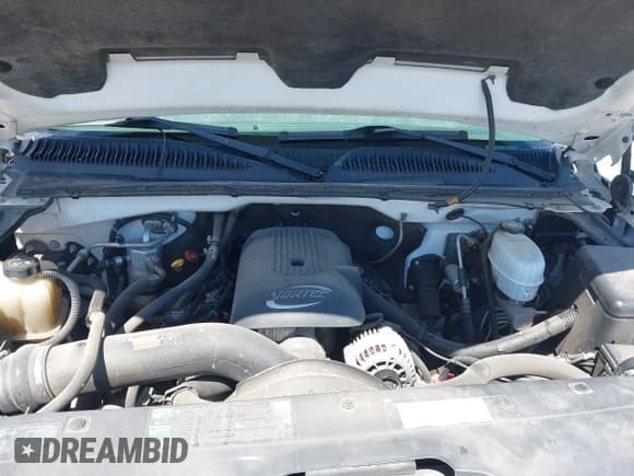 ✅ 2005 Chevrolet Silverado 2500HD Work Truck • VIN: 1GBHC24U55E285764 • Лот: 42167919. Опубликован ранее на IAAI с пробегом 113 960 миль. Бесплатный доступ к архиву аукционных продаж из США и подробный отчёт об истории автомобиля на DreamBid. Изображение 10.