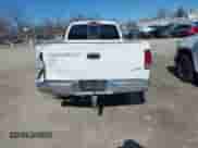 1997 Dodge Dakota z VIN 1B7GL23Y0VS158028, wystawiony jako IAAI lot #41761551 z przebiegiem 75 468 mil mil oraz . Historia ofert i sprzedaży dostępna na DreamBid. Obrazek 17.