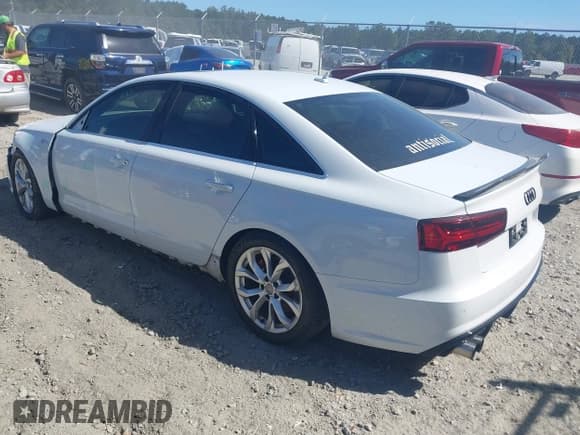 ✅ 2017 Audi A6 Premium Plus • VIN: WAUF2AFC7HN118571 • Lot: 43365668. Listed on IAAI with 122,801 mi. Free auction sales archive from the USA and detailed vehicle history report at DreamBid. Image 3.