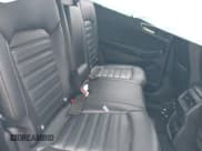 ✅ 2023 Ford Edge SEL • VIN: 2FMPK4J93PBA52725 • Lot: 42265031. Wystawiony na IAAI z przebiegiem 24 793 mil. Bezpłatny archiwum sprzedaży aukcyjnych z USA i szczegółowy raport historii pojazdu na DreamBid. Zdjęcie 8.