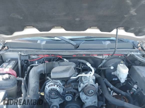 2008 Chevrolet Silverado 1500 Work Truck z VIN 1GCEC19X28Z147009, wystawiony jako IAAI lot #41497427 z przebiegiem 181 415 mil mil oraz . Historia ofert i sprzedaży dostępna na DreamBid. Obrazek 10.