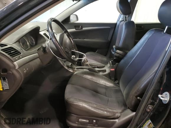 ✅ 2009 Hyundai Sonata Limited • VIN: 5NPEU46F39H529584 • Лот: 88132655. Опубликован ранее на Copart с пробегом 138 272 миль. Бесплатный доступ к архиву аукционных продаж из США и подробный отчёт об истории автомобиля на DreamBid. Изображение 7.