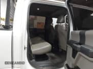 ✅ 2018 Ford F-250 XL • VIN: 1FT7W2B66JEB65713 • Lot: 43354288. Wystawiony na IAAI z przebiegiem 252 561 mil. Bezpłatny archiwum sprzedaży aukcyjnych z USA i szczegółowy raport historii pojazdu na DreamBid. Zdjęcie 8.